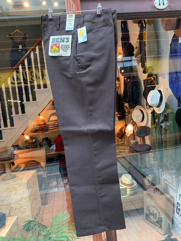 Ben Davis Original Cut Pants in Brown